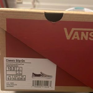 VANS Checkered Maroon Slip on
